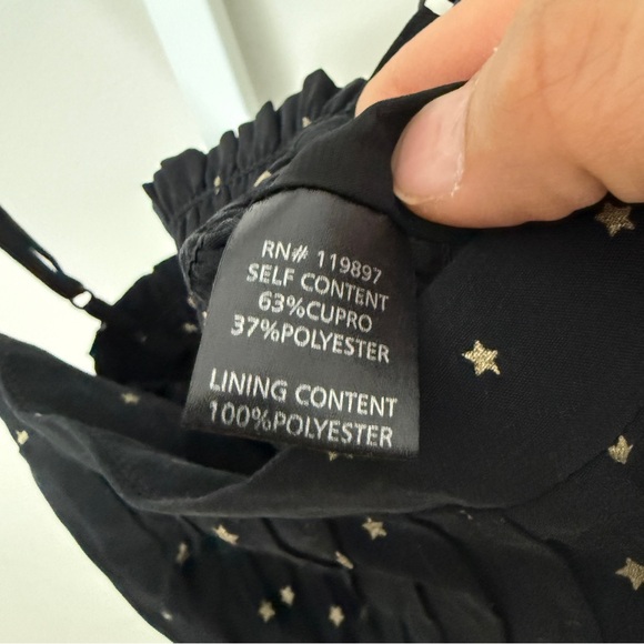 FIVESEVENTYFIVE Black Star Print Crop Top SIZE XS NEW WITH TAGS - Picture 4 of 7